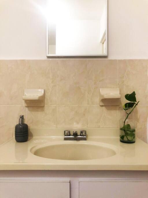 Comfortable And Private House 2 Bedrooms Wifi Parking Free Monterrey Exteriér fotografie