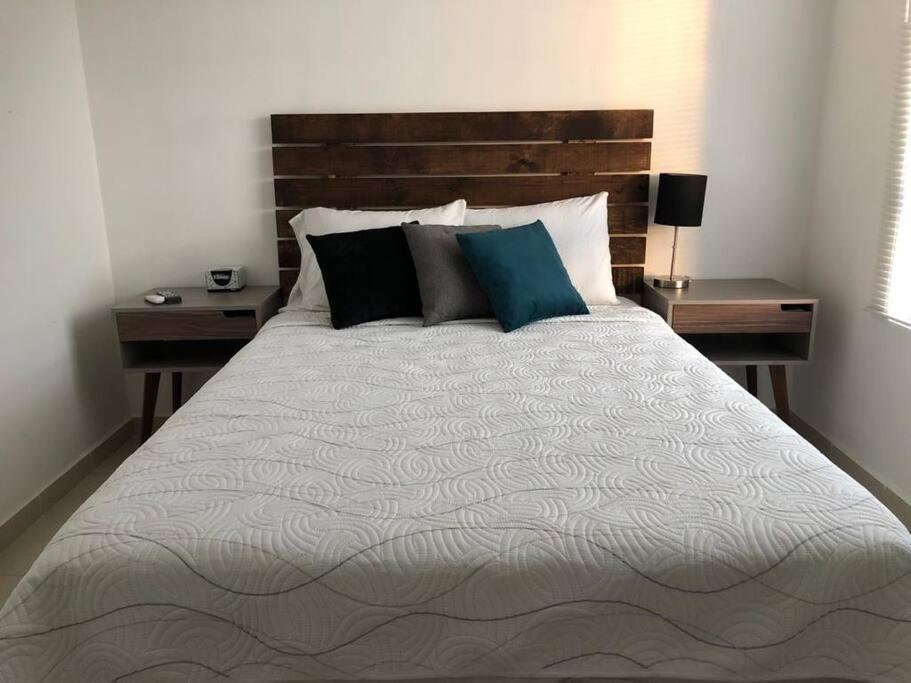 Comfortable And Private House 2 Bedrooms Wifi Parking Free Monterrey Exteriér fotografie